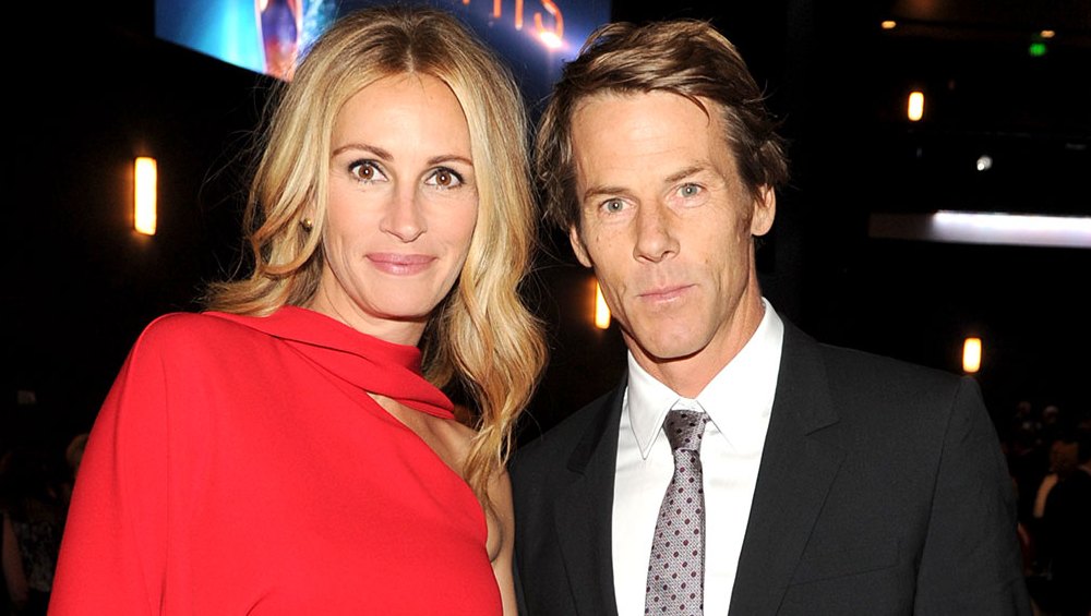 Julia Roberts and Danny Moder's Relationship Timeline | Us Weekly
